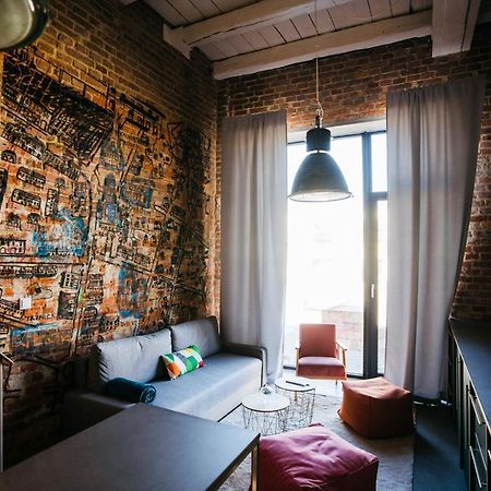 Smaltovna Lofty Appartement Lučenec Buitenkant foto