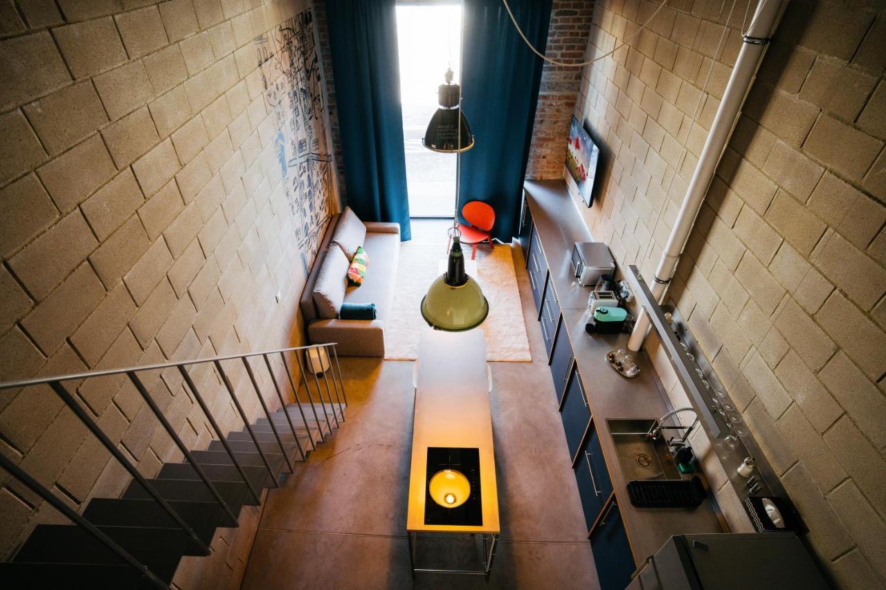 Smaltovna Lofty Appartement Lučenec Buitenkant foto