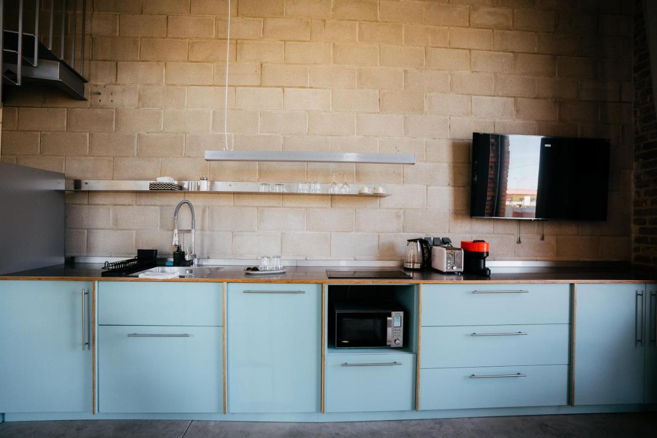 Smaltovna Lofty Appartement Lučenec Buitenkant foto