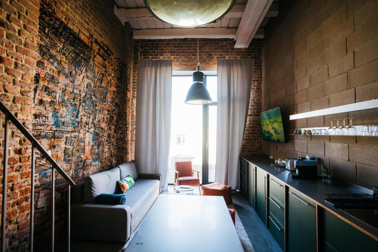 Smaltovna Lofty Appartement Lučenec Buitenkant foto