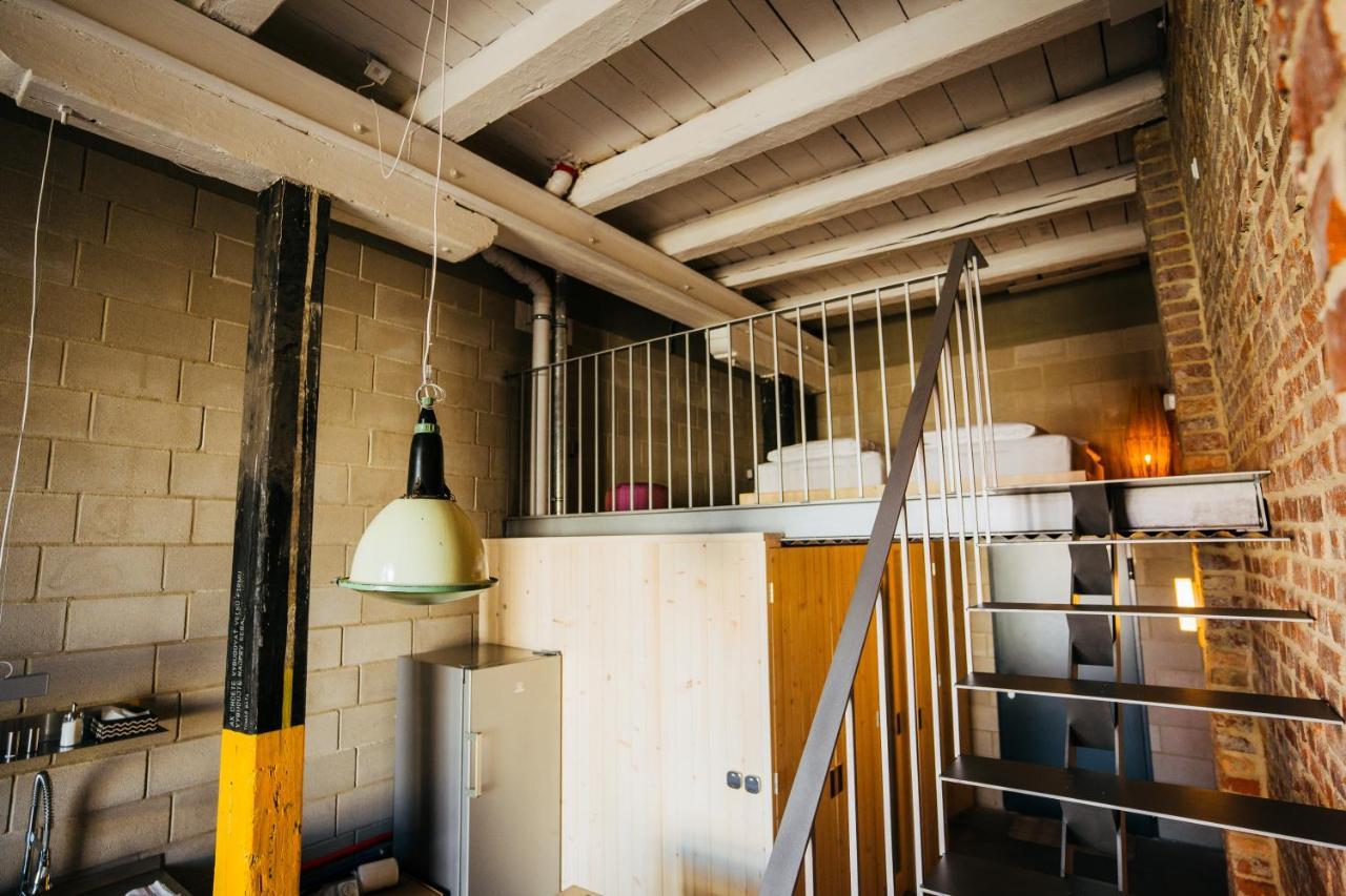 Smaltovna Lofty Appartement Lučenec Buitenkant foto