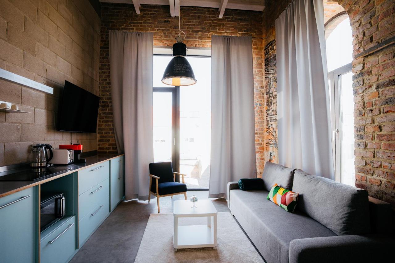 Smaltovna Lofty Appartement Lučenec Buitenkant foto