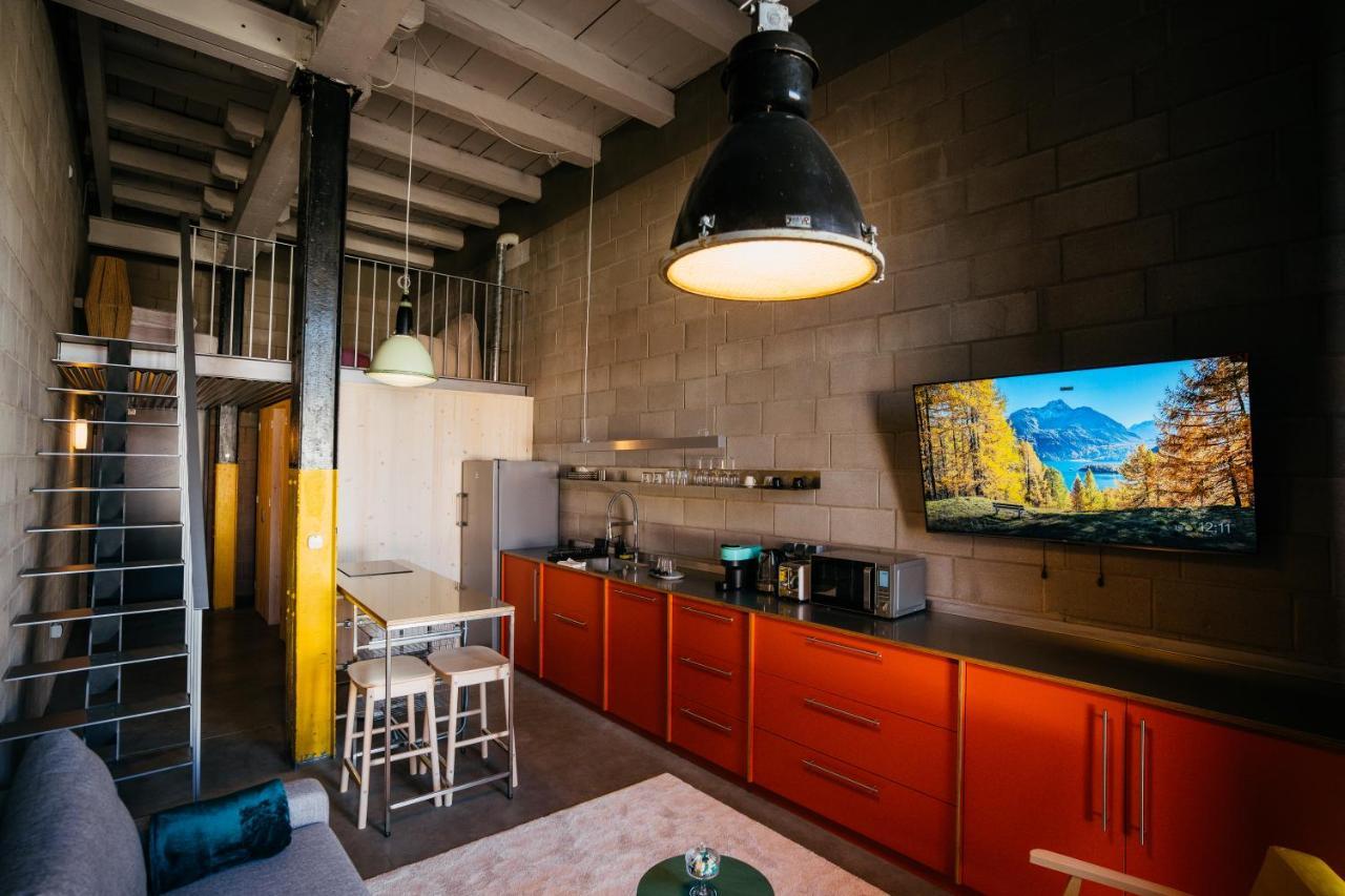 Smaltovna Lofty Appartement Lučenec Buitenkant foto
