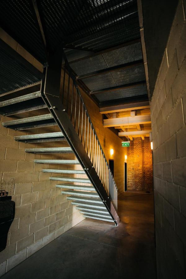 Smaltovna Lofty Appartement Lučenec Buitenkant foto